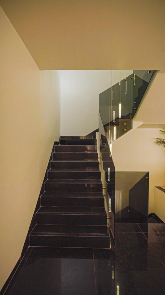 e6558cb0-cb91-4939-b426-f5a7d4a76a15